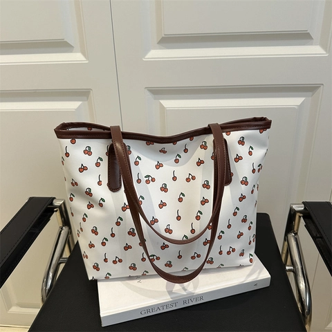 Borsa Tote in Pelle PU da Donna a Grande Capacità Con Simpatica Stampa a Ciliegia Borsa a Mano Versatile per Uso Quotidiano