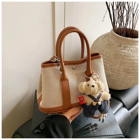 Women Stylish Canvas Patchwork Bucket Tote Bag With Bear Charm Contrast Color Shoulder Crossbody Bag For Daily Commuting