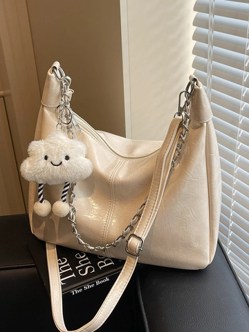 Damen Chic Glänzende PU Leder Hobo Schultertasche Mit Silberner Metallkette Und Süßem Wolken Plüsch Anhänger Große Kapazität