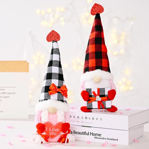 Gnomo con Cappello a Quadri per San Valentino Bambola Senza Volto Con Cuore I Love You Scatola Regalo Per Festa Della Mamma