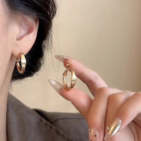 Onregelmatige Gedraaide Oorringen Koper Minimalistisch Geometrisch U-Vormige Oorbellen Voor Dames Trendy Elegante Sieraden