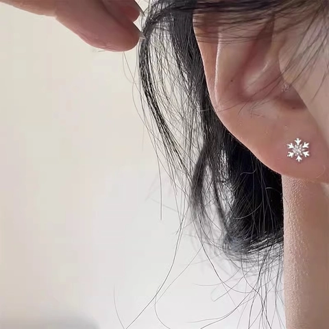 Snowflake Stud Earrings Copper Rhinestone Silver Color Screw Back Korean Style Jewelry For Women