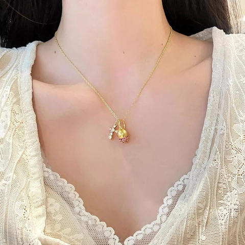 Collana In Rame Con Ciondoli A Pigna In Zircone Rosa E Croce Gioielli Eleganti Da Donna
