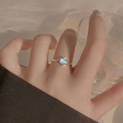 Anello Aperto Regolabile In Rame Con Curva A Onda E Pietra Di Luna Iridescente Gioielli Eleganti E Minimalisti Per Donna
