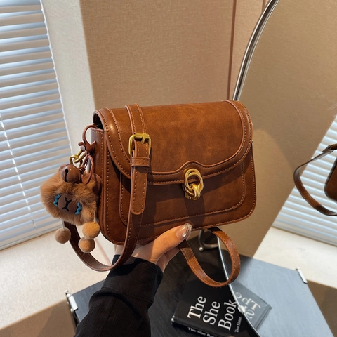 Vintage PU Leather Crossbody Bag For Women Small Square Shoulder Bag With Gold Lock And Plush Charm Daily Commuter Purse