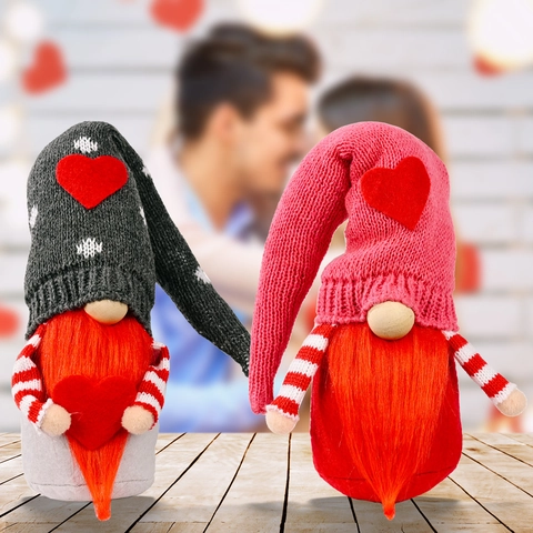 Gnomo di Peluche di San Valentino con Cuore Bambola Senza Volto Fatta a Mano Stile Nordico Ornamento Rudolf per Decorazione Casa Regalo