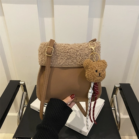 Borsa A Spalla Donna Pelle PU Patchwork Sherpa Lana Teddy Borsa A Tracolla Inverno Ciondolo Orso Moda Quadrata