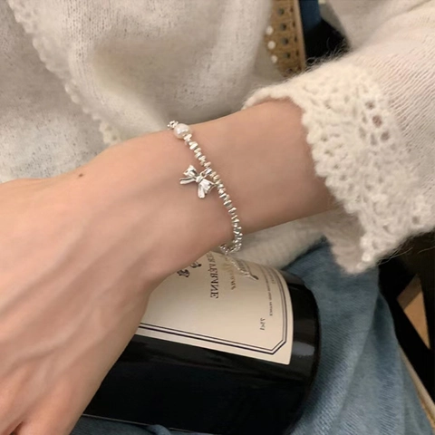 Elegant Bow Artificial Pearl Bracelet Silver Plated Copper Irregular Beads Sweet Minimalist Hand Jewelry For Women Adjustable