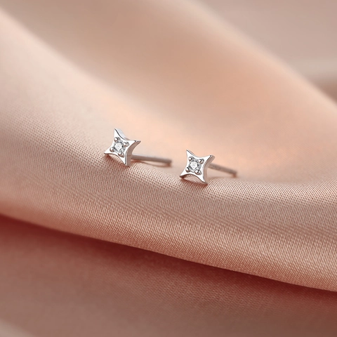 Mini Ster Oorknopjes Koper Zirkoon Ingelegd Minimalistisch Vierpuntige Ster Fijne Sieraden Met Koperen Oorsteker