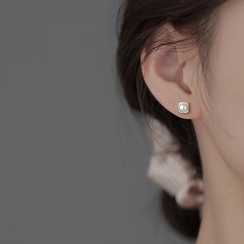 Vierkante Kunstparel Oorknoppen Koper Geometrisch Frame Minimalistisch Franse Stijl Elegante Sieraden Voor Dames