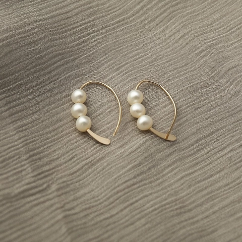 Französisch Luxus Geometrische Vertikale Künstliche Perle Ohrhaken Vintage Minimalistische Kupfer Ohrringe Für Frauen Stilvoller Schmuck