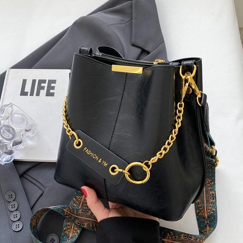 Vintage Bucket Bag Voor Dames PU Leer Gouden Ketting Brede Riem Met Patroon Retro Urban Schouder Crossbody Tas
