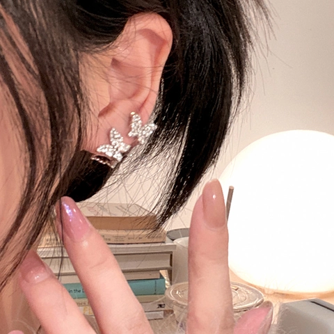 Dubbele Vlinder Oorknopjes Koper Micro Pave Strass Holle Vleugels Delicate Sieraden Voor Vrouwen Zoete Stijl