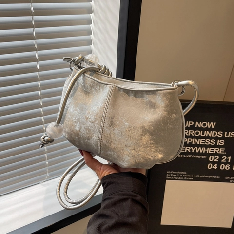 Women Fashion PU Ruched Cloud Shoulder Bag Knotted Strap Decorative Beads Mini Crossbody Purse Versatile Daily Small Bag