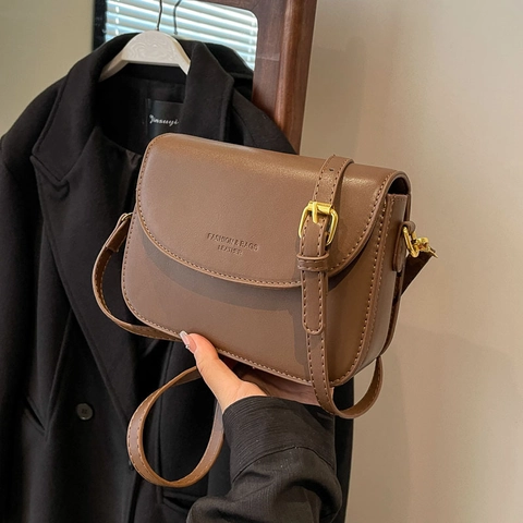 Women Vintage PU Leather Crossbody Bag Small Square Shoulder Bag With Flap Magnetic Snap For Daily Office Lady Minimalist Bag