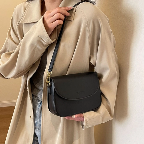 Women Vintage PU Leather Crossbody Bag Small Square Shoulder Bag With Flap Magnetic Snap For Daily Office Lady Minimalist Bag