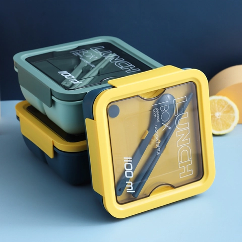 Japanese Style Portable Bento Box Microwave Safe Compartmentalized Lunch Box With Cutlery For Office Student PP Material