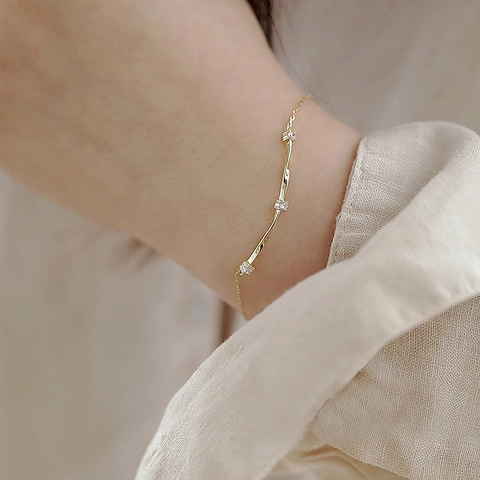 Vintage Wavy Bar Bracelet Micro Inlaid Zircon 925 Sterling Silver Plated Copper Adjustable Elegant Jewelry For Women