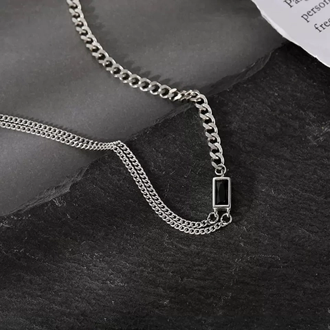 Collier Double Couche Asymétrique En Cuivre Avec Pierre Précieuse Rectangulaire Noire Rétro Hip Hop Chaîne De Clavicule Argent