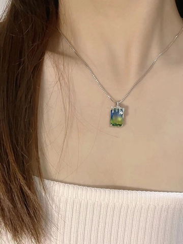 Rectangular Gradient Stone Necklace For Women Melting Liquid Metal Design Copper Micro Paved Zircon Pendant Luxury Elegant Jewelry