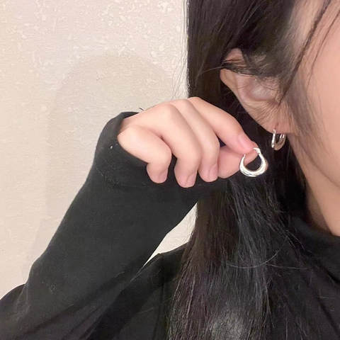 Minimalistische Metall Hoop Ohrringe Mit Silbernem Ohrstecker Polierte Geometrische U Förmige Ohrclips Für Damen