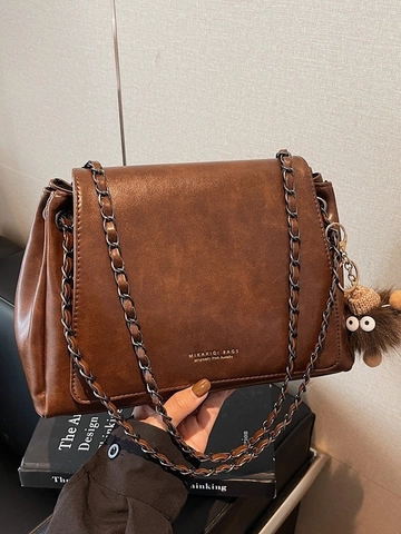 Bolso de Hombro Bandolera de Cuero PU Vintage para Mujer Tote de Gran Capacidad Con Correa de Cadena y Colgante de Peluche