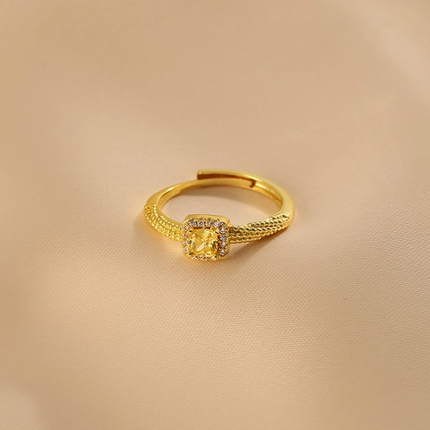 Anello Regolabile In Zircone Giallo Quadrato Rame Placcato Oro Halo Fascia Intrecciata Gioielli Di Moda Per Donne