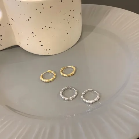 Orecchini A Cerchio In Bambù Zirconia Rame Con Perno In Argento Sterling 925 Per Donna Stile Elegante