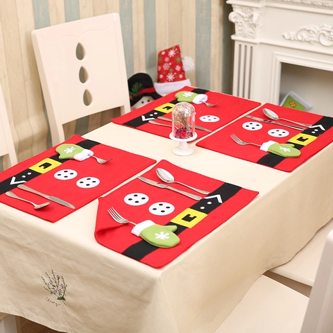 Santa Claus Suit Design Christmas Table Mat Non-Woven Place Mat With Green Glove Cutlery Holder Pocket For Holiday Dining Home Decor