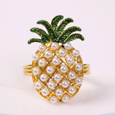 Ronds De Serviette Ananas Alliage Imitation Künstliche Perle Plaqu Or Email Forme Fruit Decoration Table Pour Mariage Diner