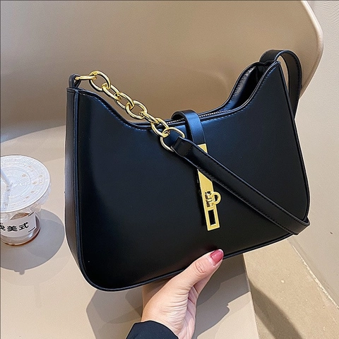 Women Vintage PU Leather Hobo Bag Gold Chain Underarm Shoulder Handbag Minimalist Chic Solid Color Piston Clasp Daily