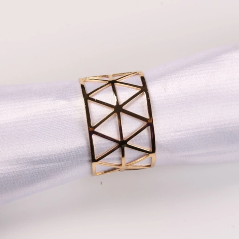 Geometric Hollow Triangle Napkin Rings Metal Electroplated Table Buckles For Hotel Wedding Banquet Party Decoration