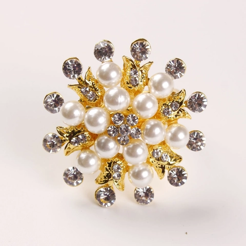 Luxe Vergulde Legering Bloem Servetring Met Nep Parels Strass Elegant Banket Bruiloft Kerstmis Tafeldecoratie