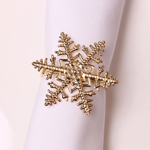 Snowflake Napkin Ring Electroplated Metal Hollow Christmas Table Decoration For Wedding Hotel Restaurant Party Dining Decor