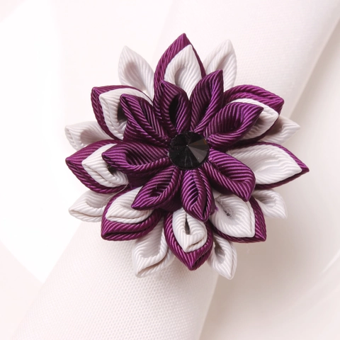 Handmade Napkin Rings Purple White Fabric Grosgrain Ribbon Lotus Flower Design Metal Buckles Wedding Dinner Table Decor Floral