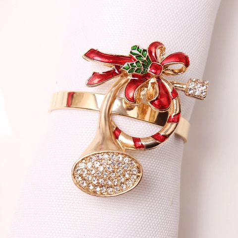 Kersthoorn Servetring Strass Strik Emaille Legering Goud Metaal Servetgesp Voor Feestelijke Tafeldecoratie