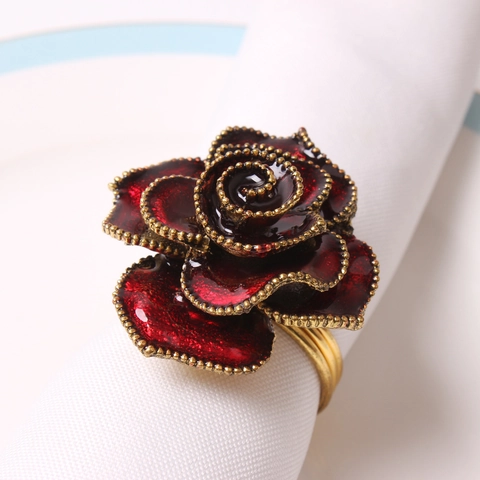 Elegant Red Rose Napkin Ring With Gold Beaded Edge Alloy Enamel Flower Napkin Holder For Wedding Banquet Home Table Decor