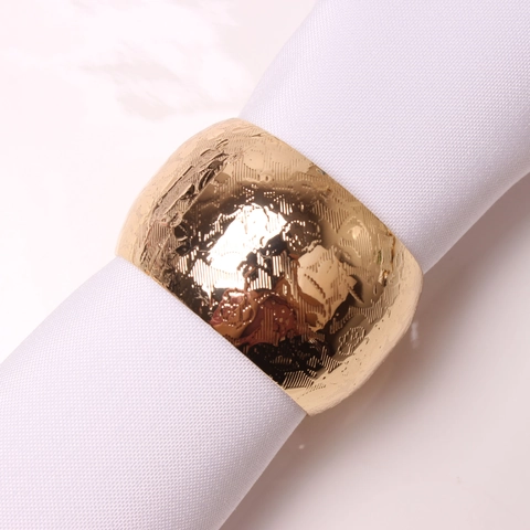Vintage Metal Flower Relief Napkin Rings For Wedding Hotel Decoration Luxury Napkin Buckle Gold Silver Rose Gold Black