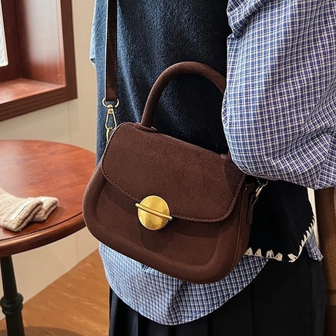 Bolso de Montura Vintage para Mujer de Cuero PU con Textura de Gamuza Bolso de Mano Minimalista Retro Bandolera con Cierre de Metal Dorado