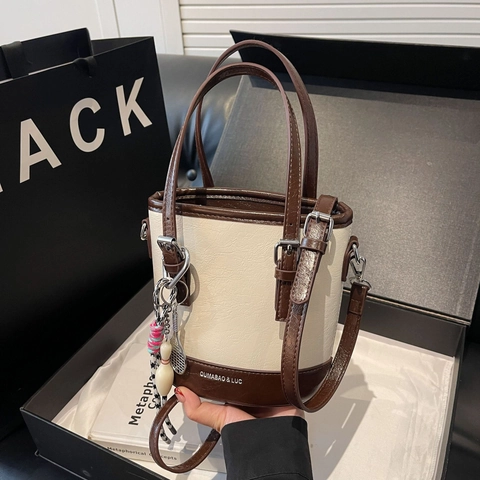 Borsa A Secchiello In Pelle PU Vintage Retro Colorblock Da Donna Borsa A Tracolla Minimalista Con Ciondoli Sportivi