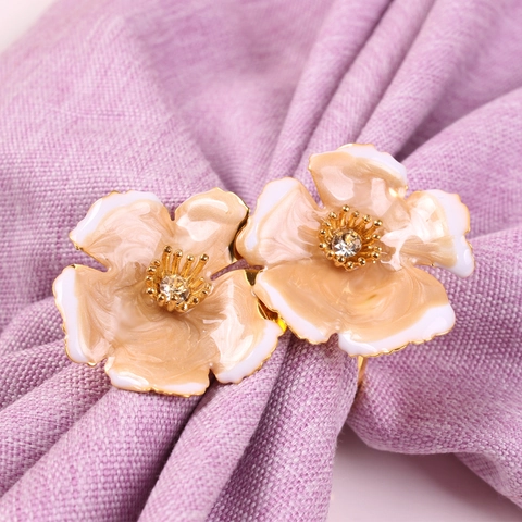 Elegant Flower Napkin Rings Alloy Enamel Double Floral Rhinestone Table Decoration Wedding Dinner Party Home Decor