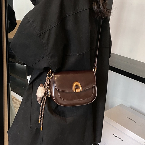 Bolso de Hombro de Cuero PU Vintage para Mujer Bolso de Silla con Hebilla de Herradura Tapa Bolso Cruzado Pequeño de Axila