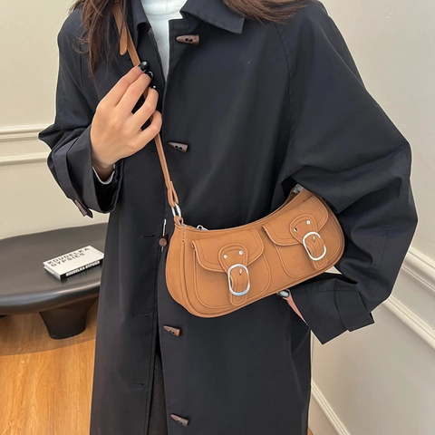 Retro Multi Pocket PU Leather Underarm Bag For Women Vintage Suede Look Shoulder Bag With Silver Buckles Solid Color Daily Purse