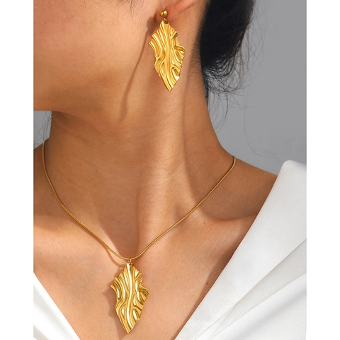 Collana E Orecchini In Acciaio Inossidabile Forma Di Foglia Gualcita Gioielli Moderni Per Donne