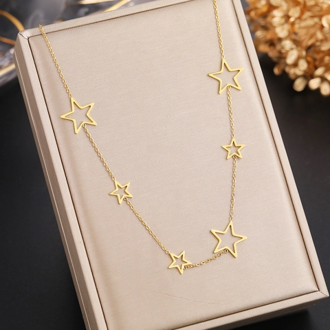 Collar Con Colgante De Estrella Pentagrama Hueca Acero Inoxidable Minimalista Cadena De Clavícula Elegante Para Mujer Accesorios Moda