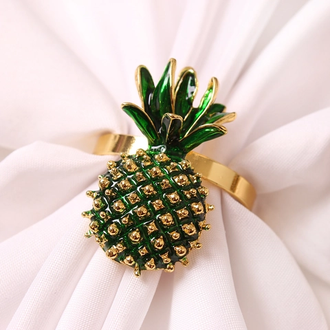 Pineapple Napkin Ring Alloy Enamel Rhinestone Tropical Fruit Design Table Decor For Wedding Party Dinner Gold Green
