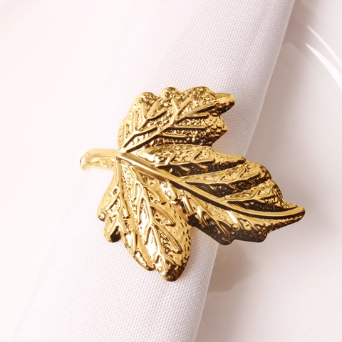 Maple Leaf Napkin Rings Metal Gold Plated Table Decor For Wedding Banquet Hotel Dinner Party Elegant Hollow Leaf Design