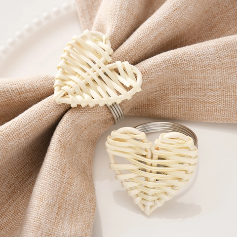 Ronds De Serviette En Forme De Coeur Bambou Tissé À La Main Et Métal Pour Décoration De Table De Mariage Saint Valentin