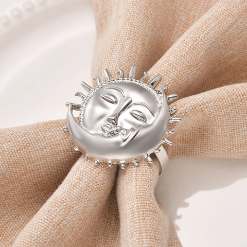 Sun Moon Face Napkin Ring Zinc Alloy Electroplated Golden Silver Smile Metal Buckle For Holiday Table Decoration