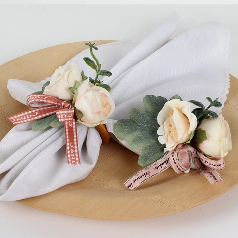 Künstliche Rosenblüten Serviettenringe Mit Holzreif Satinnbandschleife Für Hochzeit Dinner Party Tischdekoration